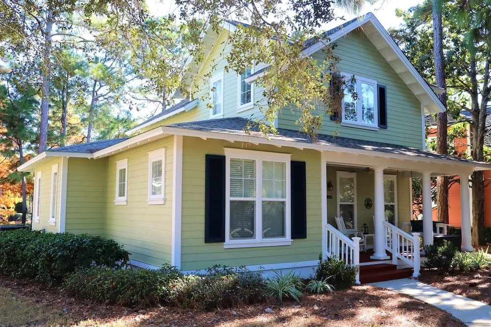 1380 Laurel Grove 3 Bedroom Home by RedAwning