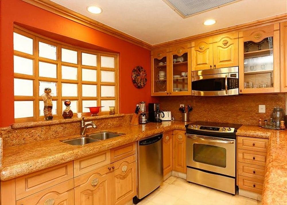 Upgraded Villa La Estancia W/view