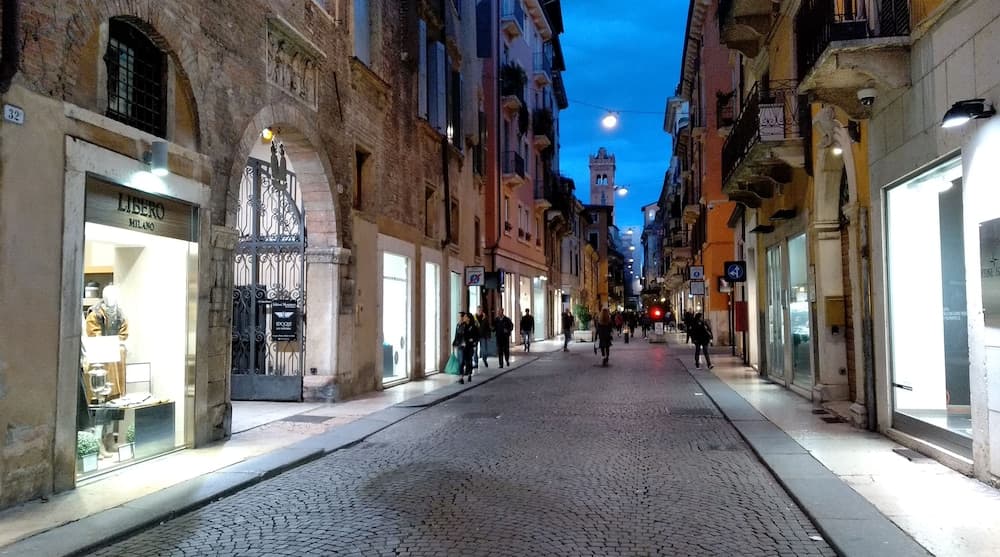 Marconi Rooms - Loggia delle Erbe