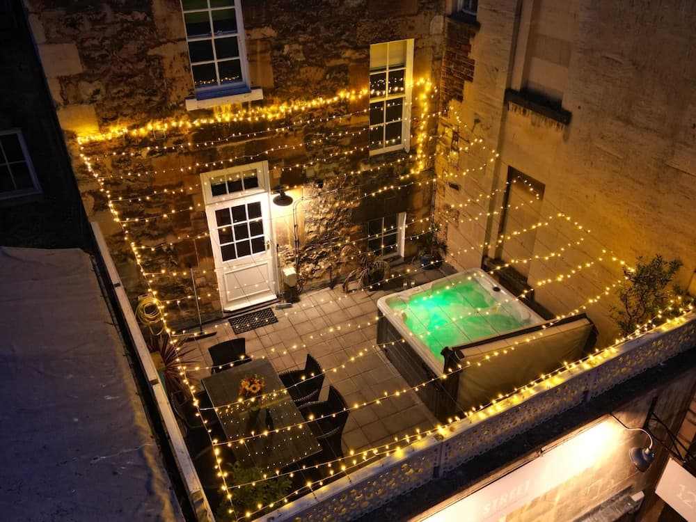 Unique Apartments - Trim Street (Hot tub)