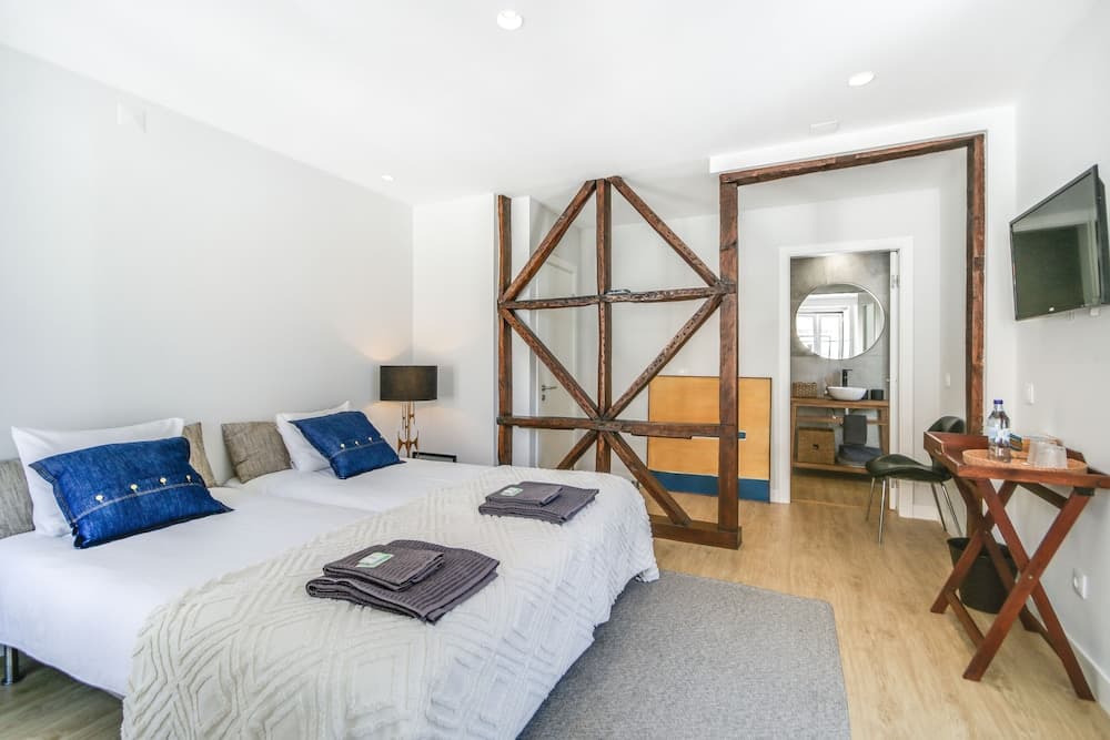 Bairro House Lisbon Charming Suites