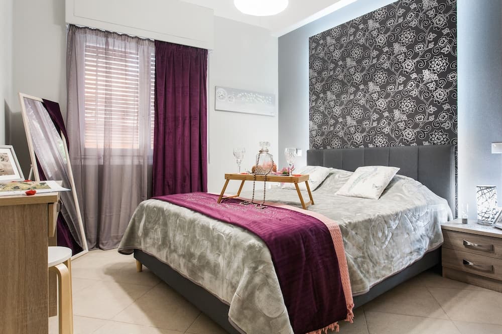 Central Safe Smart Apartment