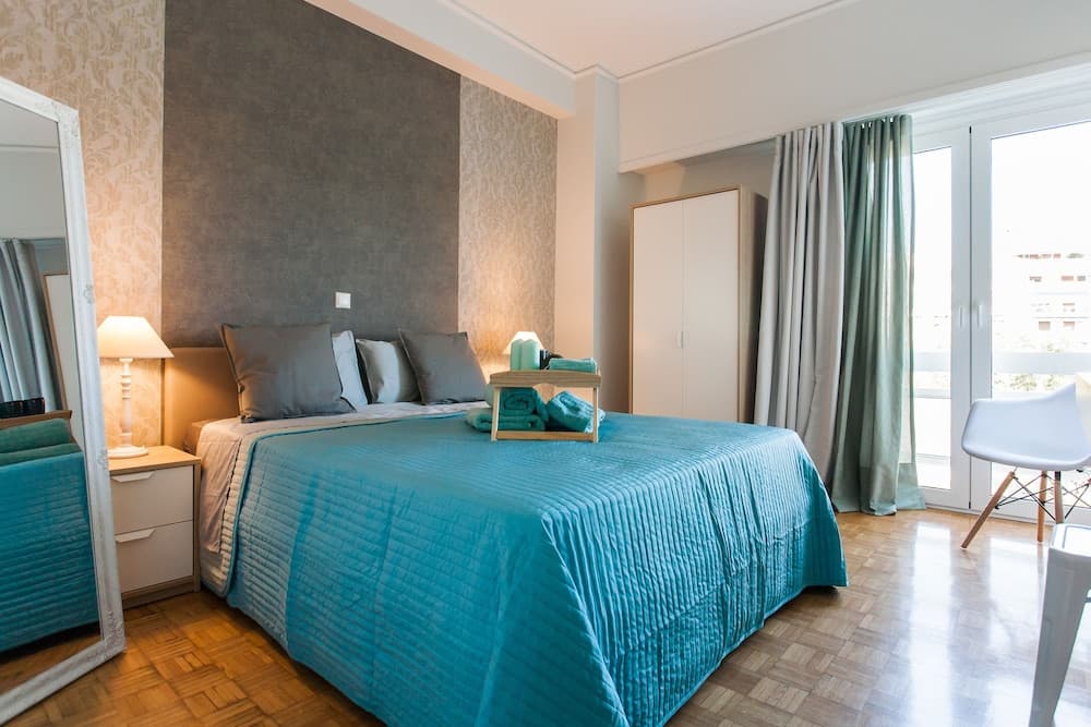 Central Apartment near Metro station