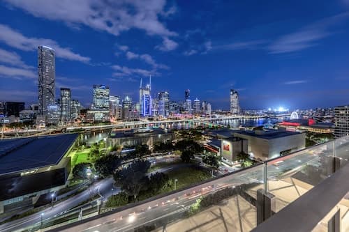Airhome Southbank Riverside Tower