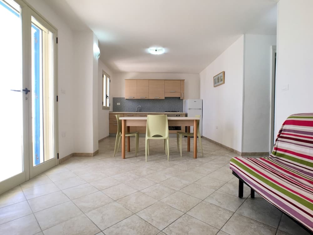 Odada yemek servisi
