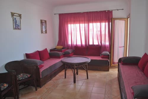 Marina Beach CHW Apartment