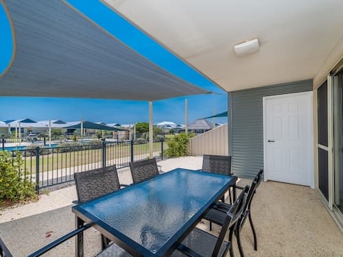 Seafront Unit 50