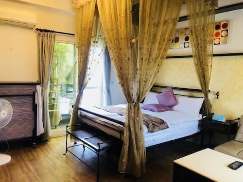 Corner Love Homestay