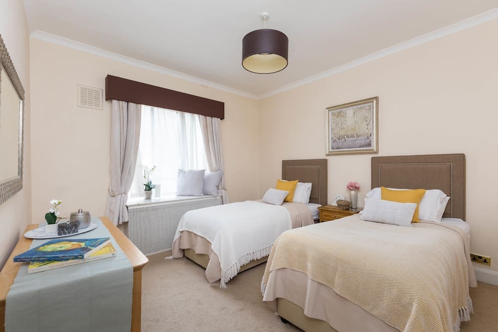 Park Lane Apartments - Shaw House