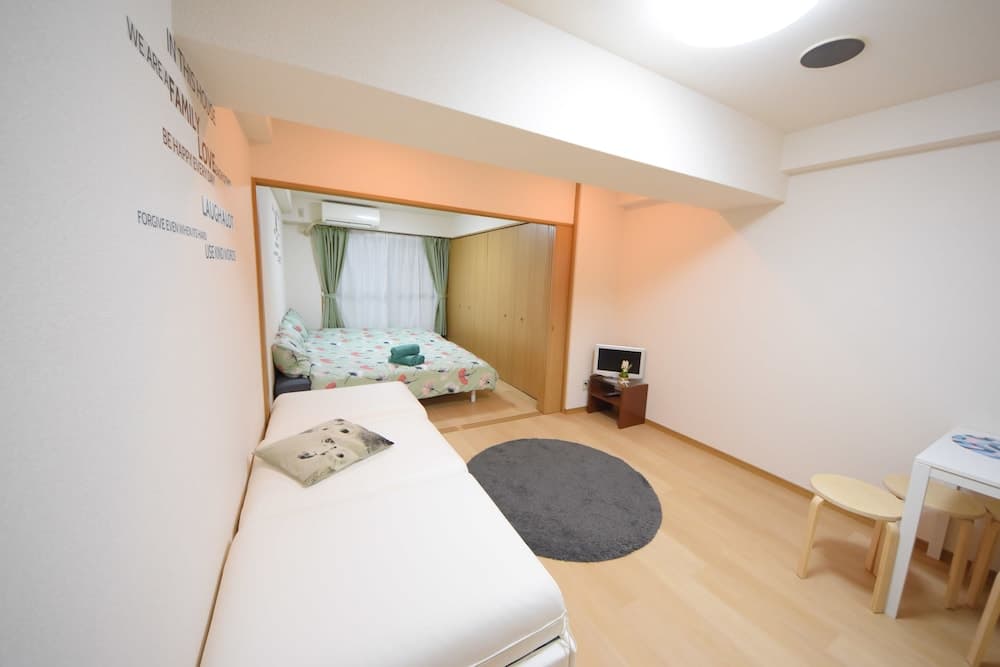 Heart of Shinsaibashi Apartment