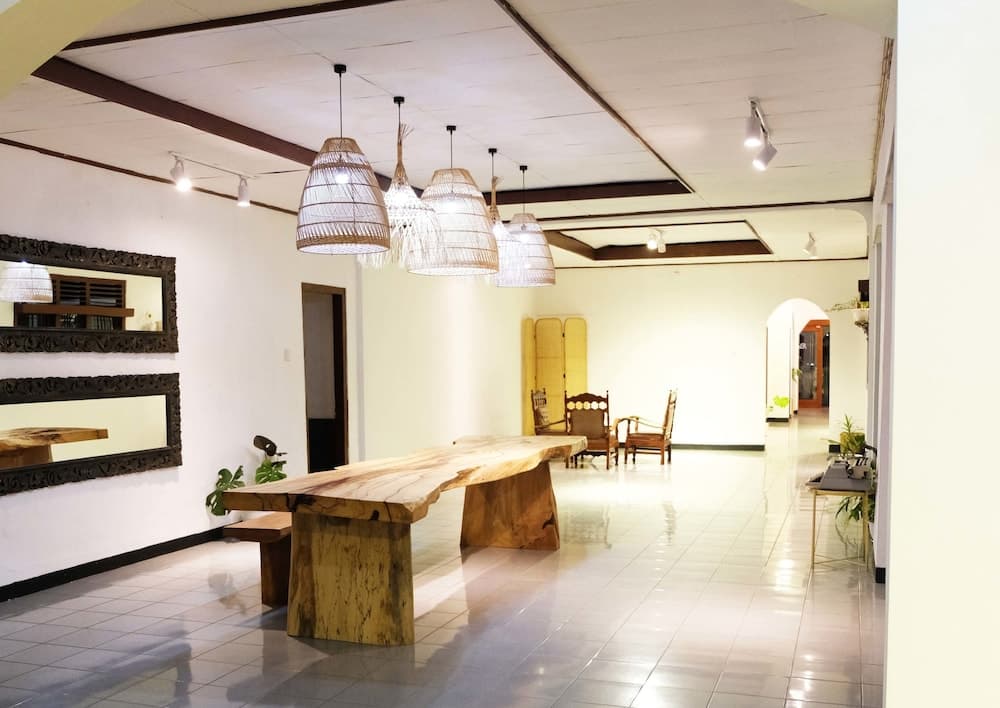 Rarem Bed and Breakfast