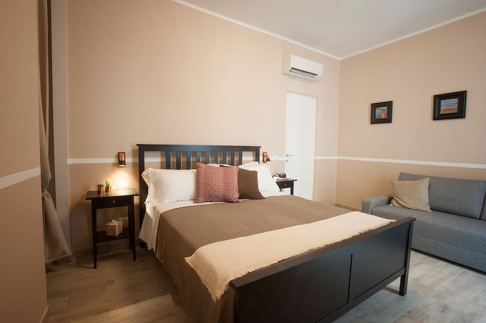 6thLand - Rent Rooms  La Spezia