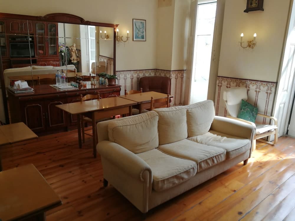 Mana Guest House