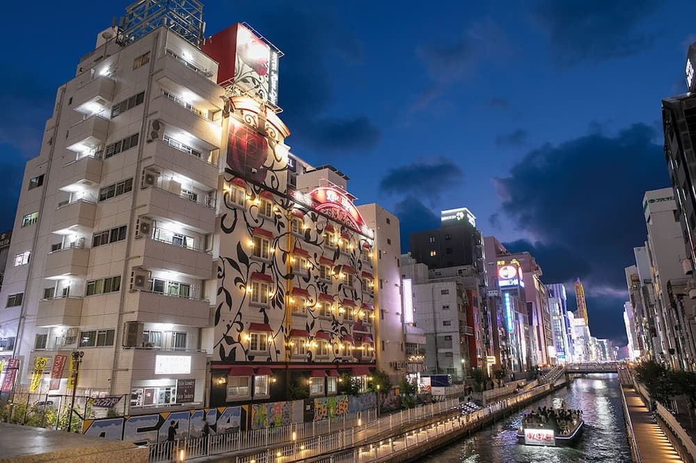 Rose Lips Shinsaibashi - Adults Only