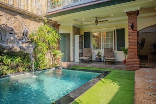 Menzel Villa