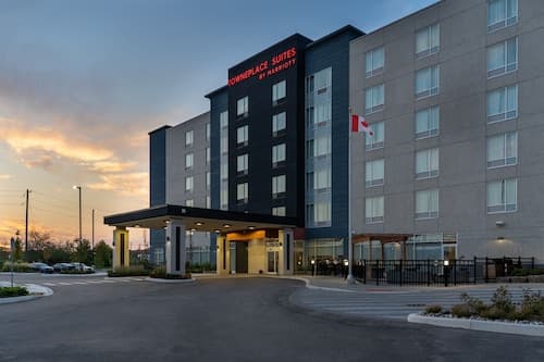 TownePlace Suites by Marriott Brantford and Conference Centre