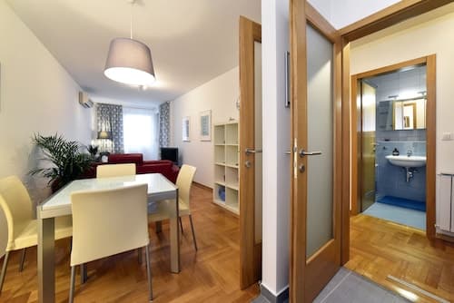 Botanic Apartment