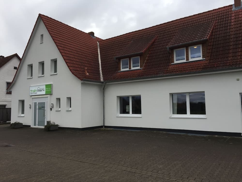 Konaklama yerinin ön cephesi