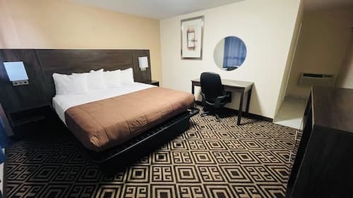 Falls Lodge and Suites
