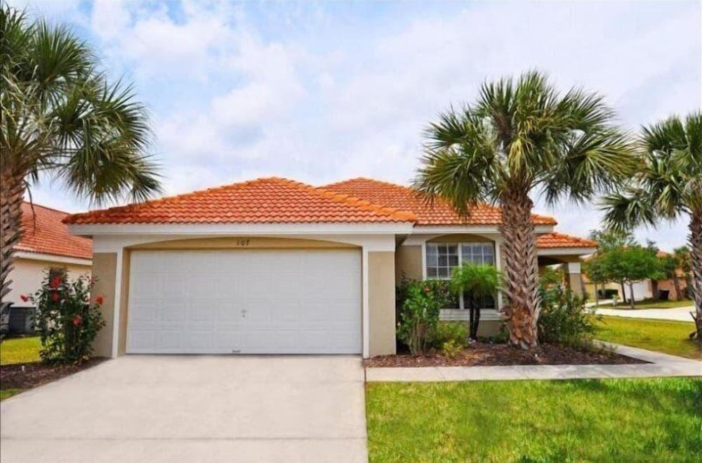 4 Br Pool Home in Aviana Resort