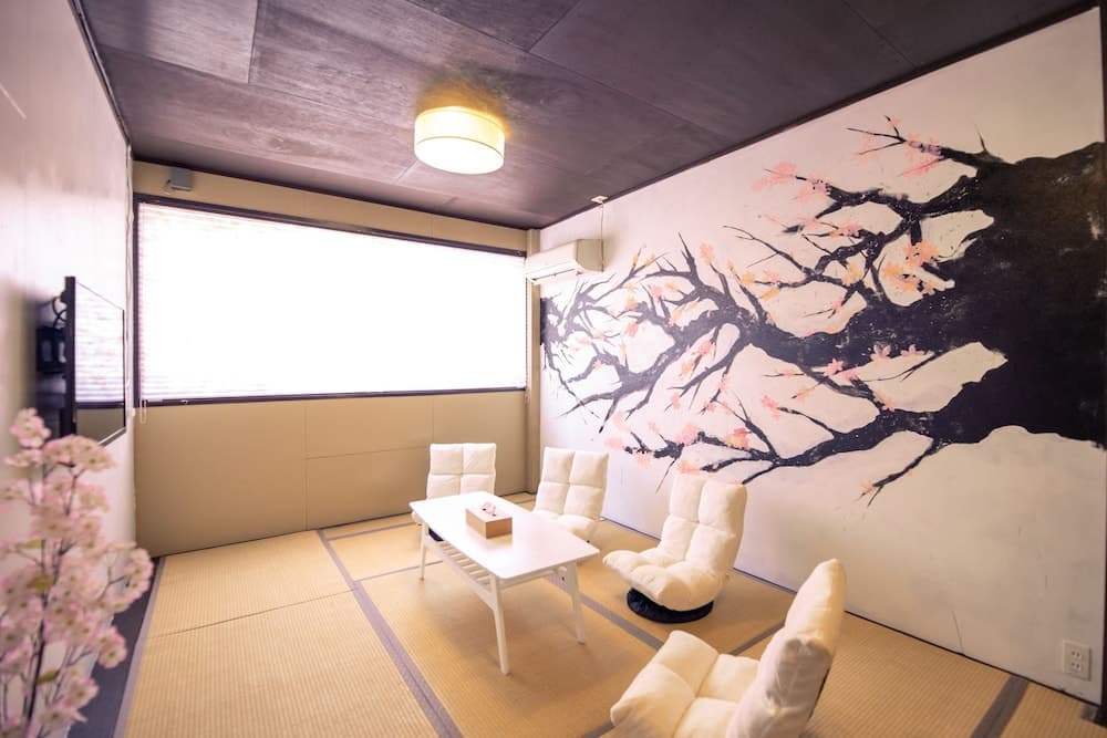 Wa Art Rooftop House Namba station