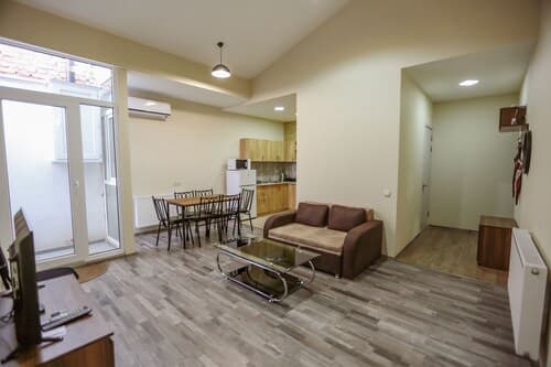 HostHub Apartment Heart of Tbilisi