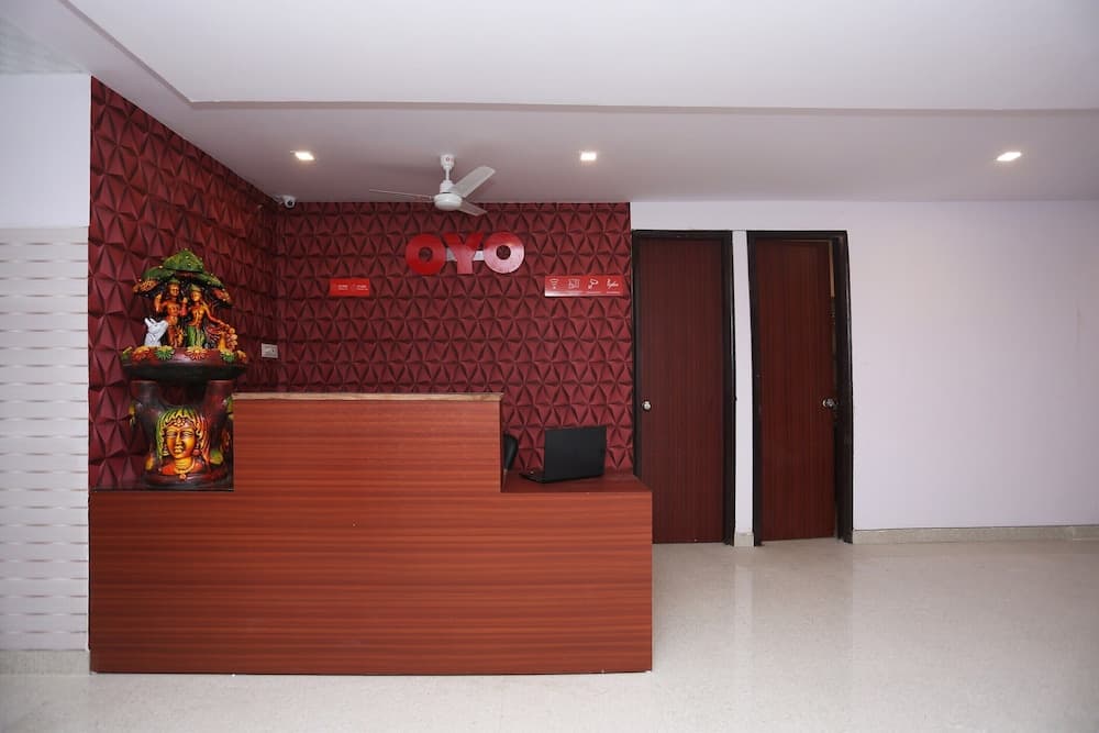 OYO 22079 Hotel Blueberry