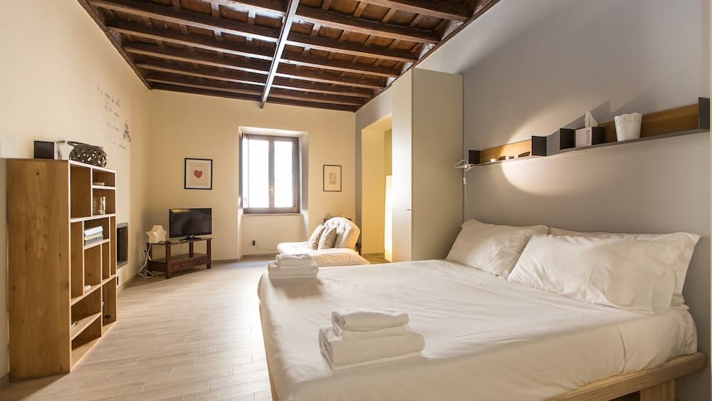Rental In Rome Argentina Studio Flat