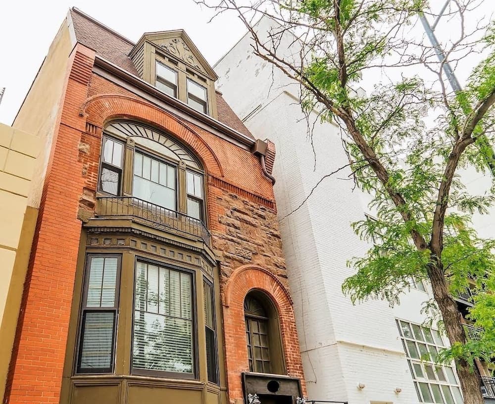 Safe Spacious Mansion Indowntown