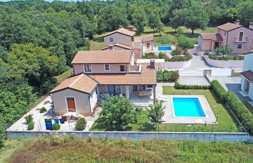 Villa 598