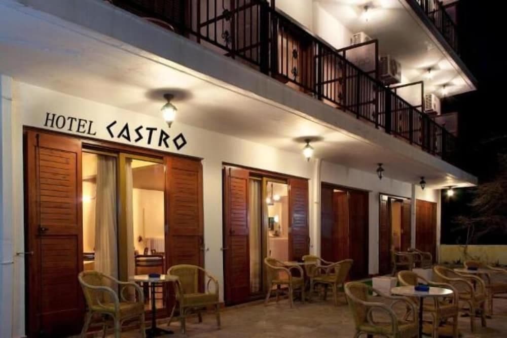 Hotel Castro