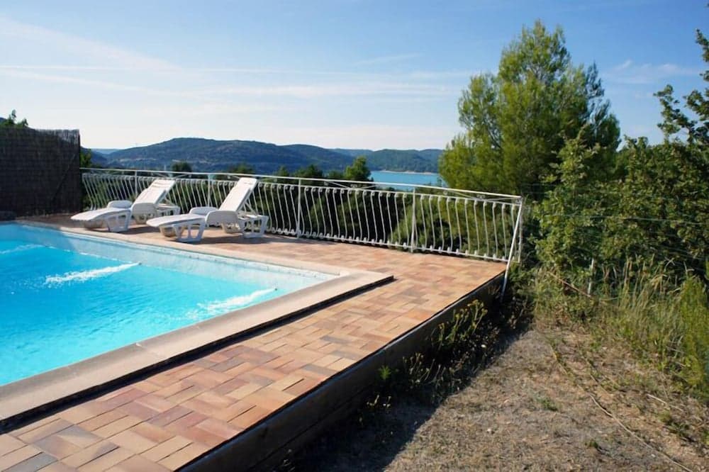 Hôtel Restaurant Les Cavalets