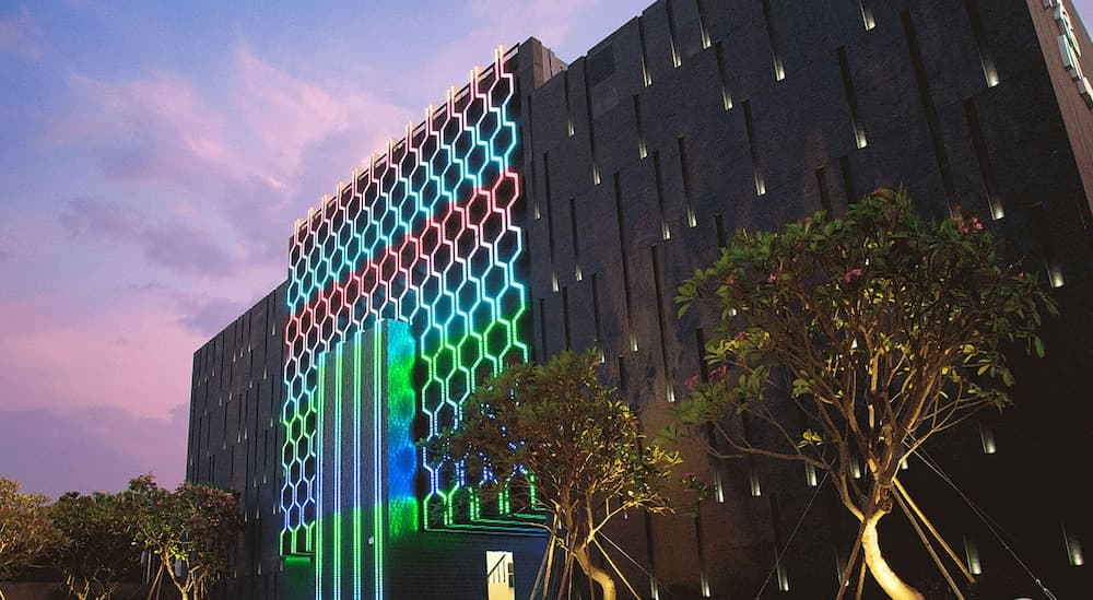 Royal Group Motel Feng Shan Branch