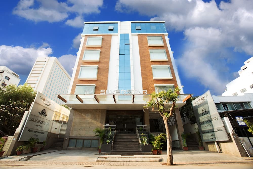 Myspace Hotels Silverstar