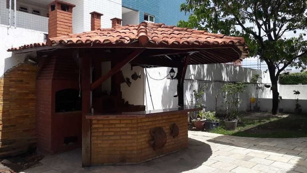 Barbekü/piknik alanı