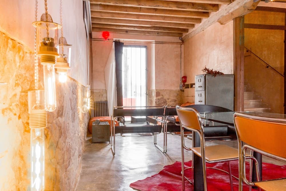 Lobi dinlenme salonu