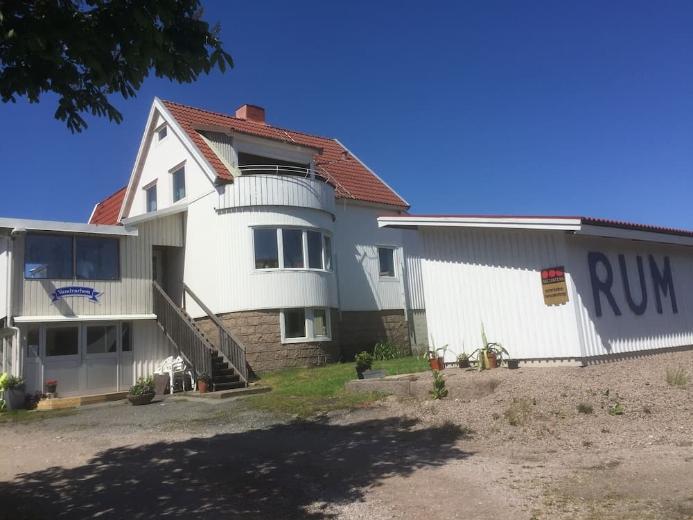 Kungshamns Vandrarhem - Hostel
