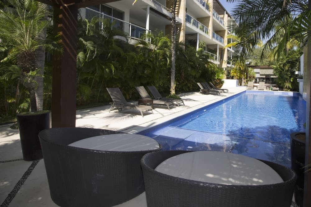 Downtown Apartment Oasis 12