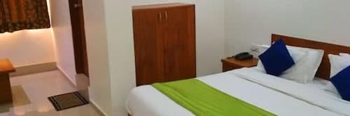 Hotel Gold Leaf Ahmedabad