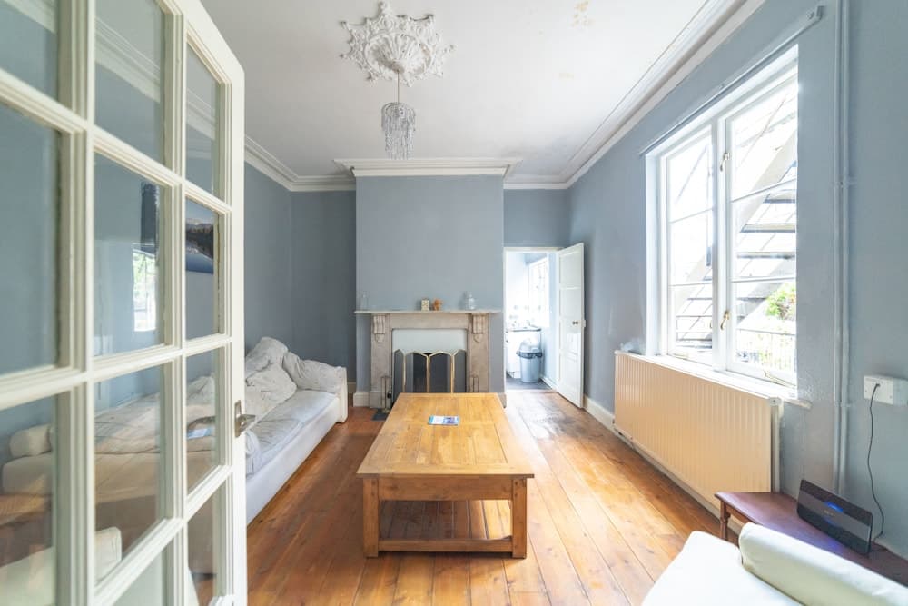 Stag and Hen Friendly House