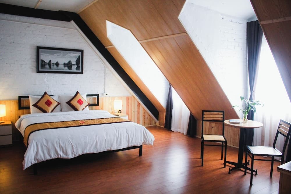 Aroma Ha Long Hostel