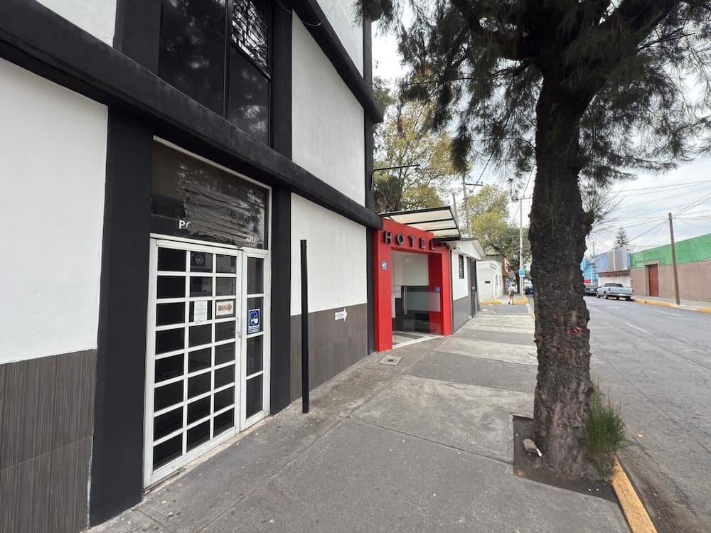 Hotel Aquario CDMX - Central del Norte