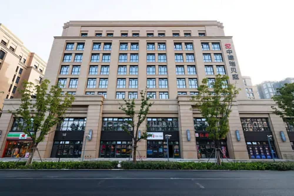 Suisse Place Shanghai