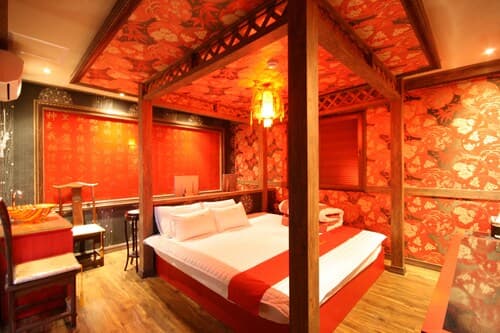Hera Hotel