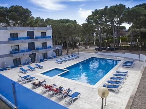 Apartamentos Treumal Park 24