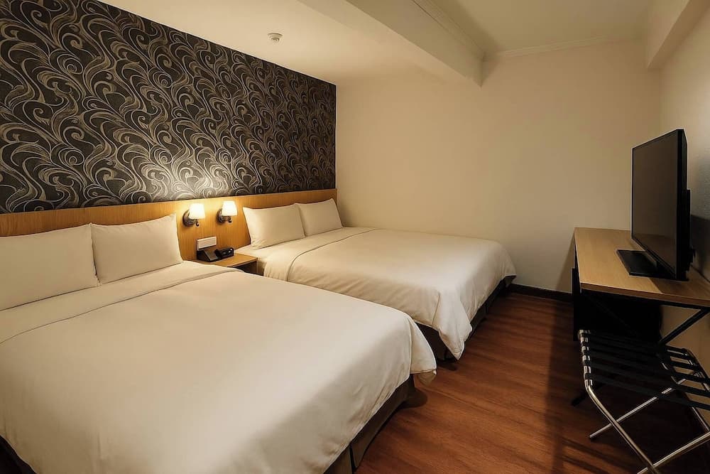 Chillax Inn