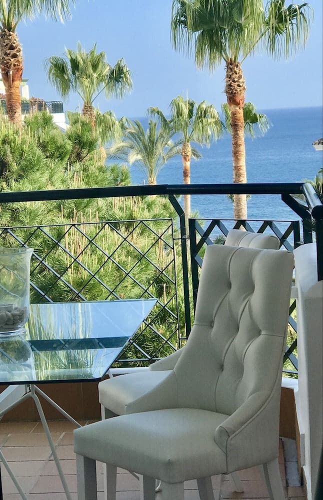 Mi Capricho A7 apartment with sea views