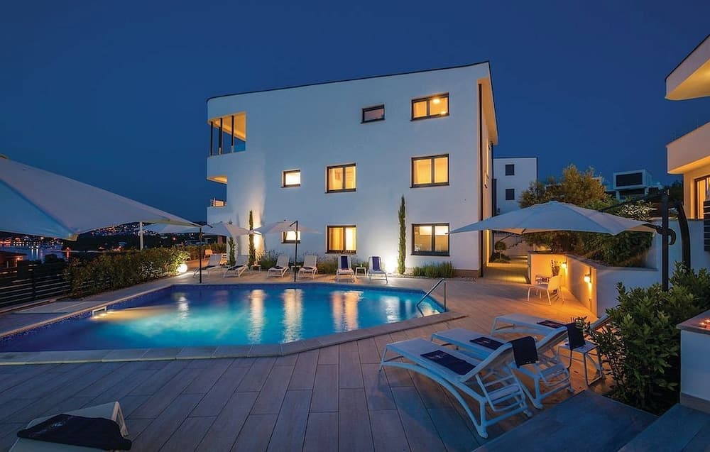 JAZZ at Rova Apartment Sol