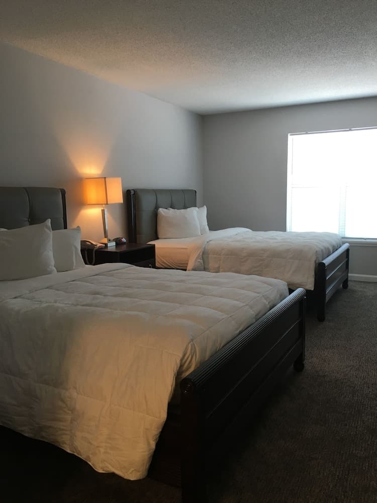 Ambassador Inn And Suites