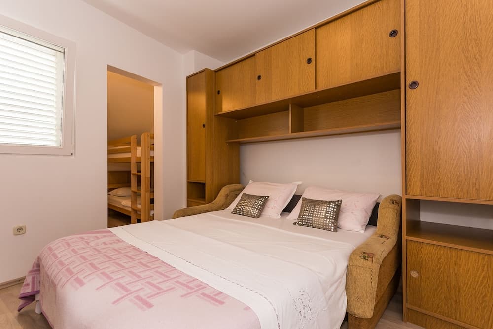 Apartments Diocletian